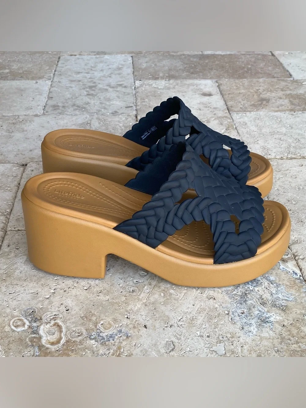 CROCS braided upper
